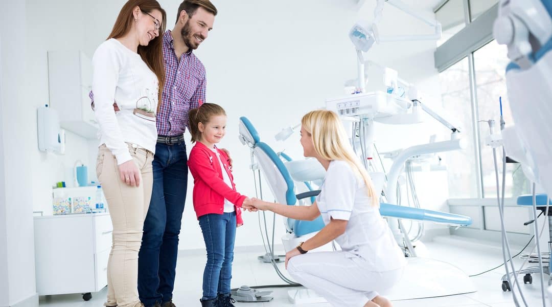 Family Dentistry Vs. General Dentistry: Which To Choose
